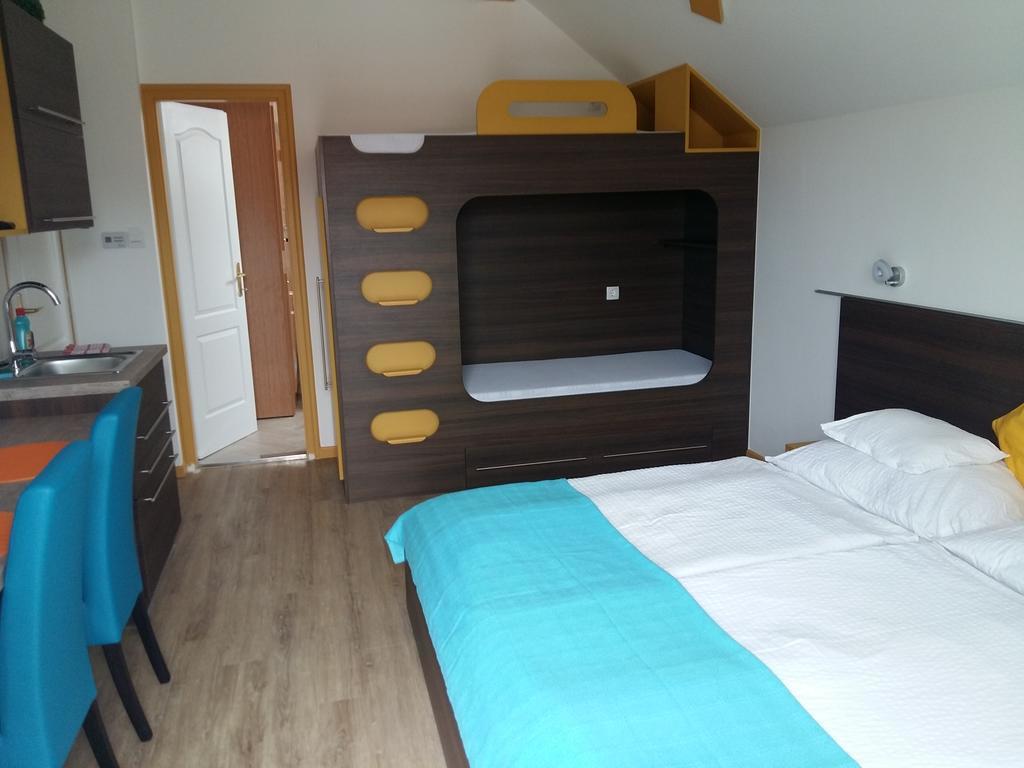 Katalin Boutique & Wellness Apartmanok Hajduszoboszlo Bagian luar foto