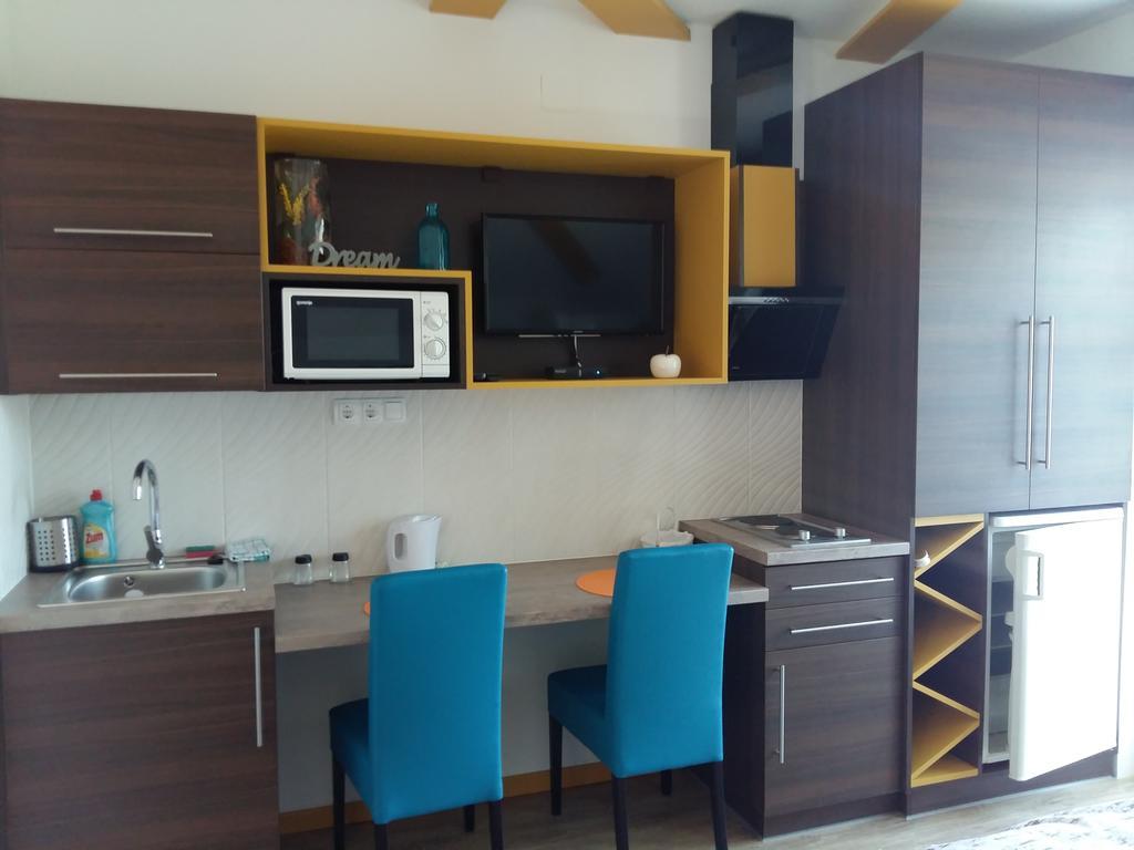 Katalin Boutique & Wellness Apartmanok Hajduszoboszlo Bagian luar foto