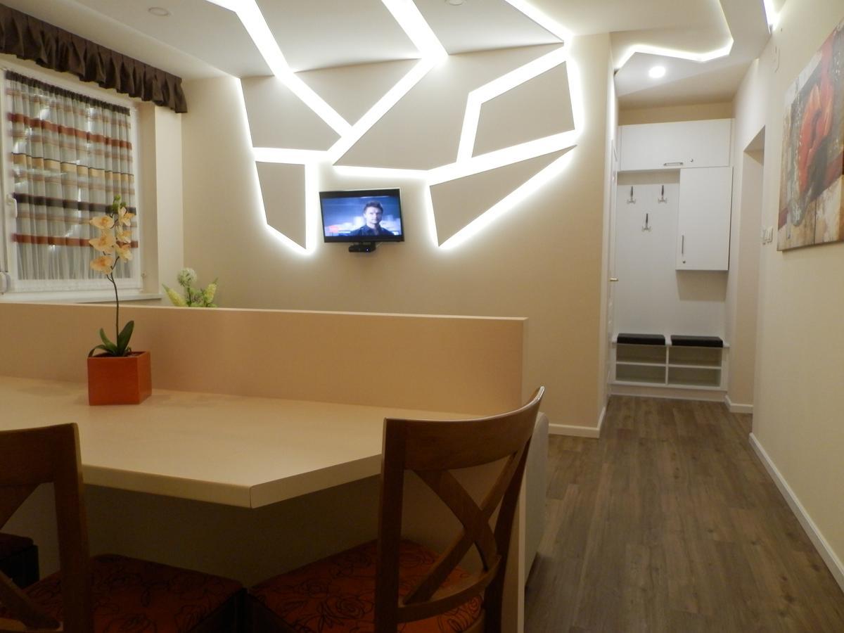 Katalin Boutique & Wellness Apartmanok Hajduszoboszlo Bagian luar foto