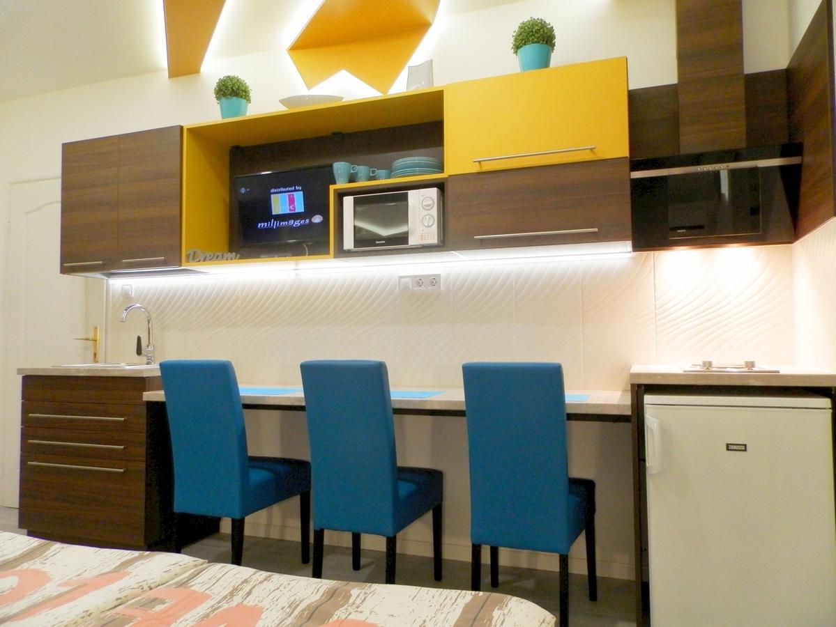Katalin Boutique & Wellness Apartmanok Hajduszoboszlo Bagian luar foto
