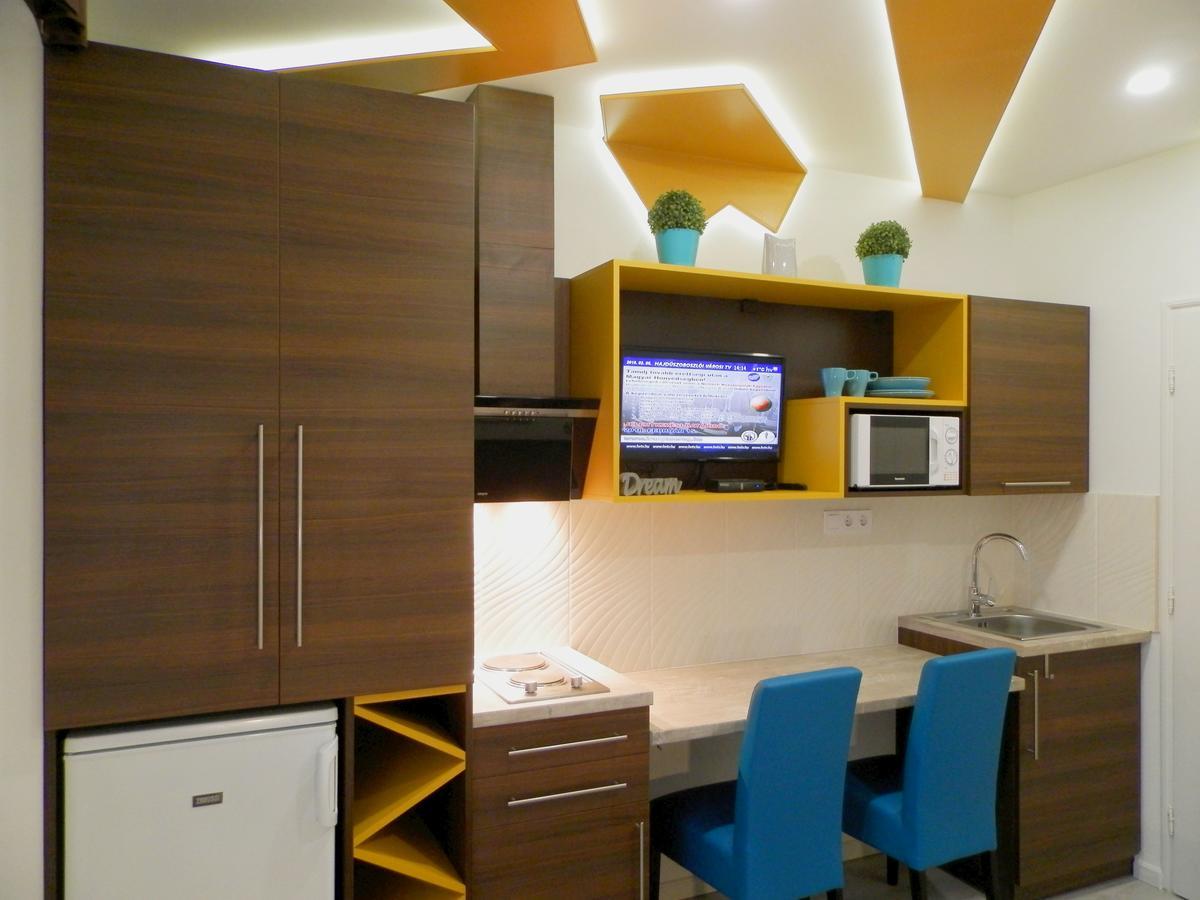 Katalin Boutique & Wellness Apartmanok Hajduszoboszlo Bagian luar foto